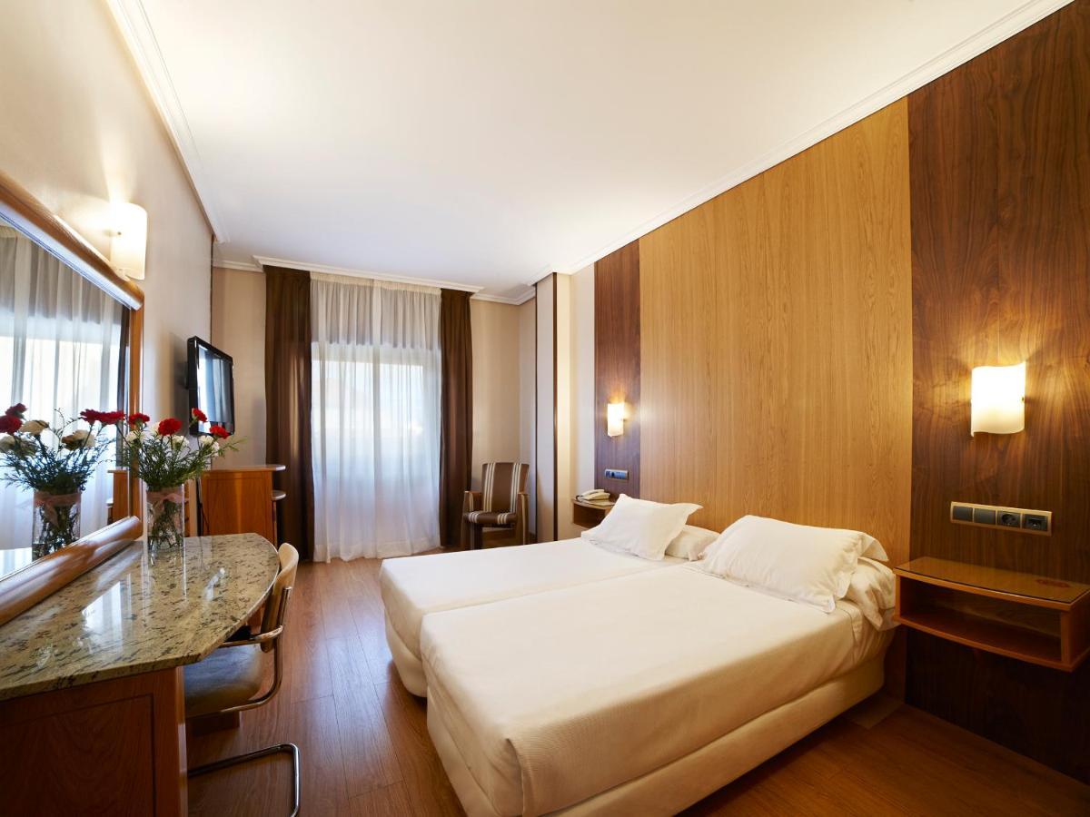 Zenit Dos Infantas Hotell Zamora Exteriör bild