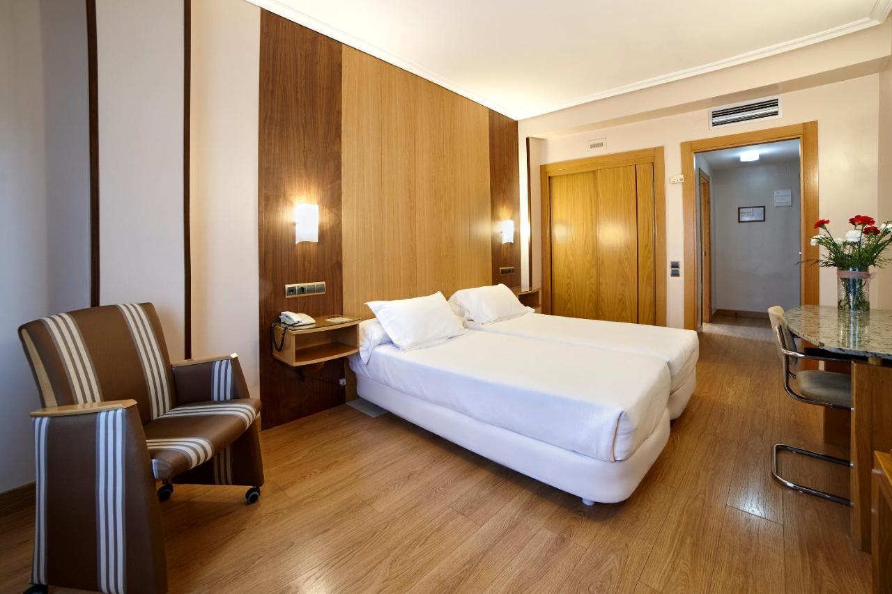 Zenit Dos Infantas Hotell Zamora Exteriör bild